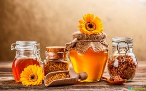 Чем полезен мед для здоровья человека: 12 удивительных свойств продукта